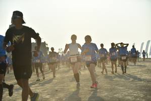 BIB: 234
                            <button type="button" onclick="openModal(3175713)" class="btn btn-primary btn-sm float-right btn-popup" data-toggle="modal" data-target=".modal-high-quality">
                        <i class="fas fa-shopping-cart"></i> Add to Cart
                    </button>
                                            <button type="button" onclick="isThisMe(3175713, true)" class="btn btn-success btn-sm float-right btn-popup btn-isme hidden" data-toggle="tooltip" data-placement="bottom" title="นี่คือรูปของคุณใช่ไหม คลิกที่นี่เพื่อเอาเข้าอัลบั้ม">
                        <i class="fas fa-plus"></i> Add to album
                    </button>
                    <button type="button" onclick="isThisMe(3175713, false)" class="btn btn-warning btn-sm float-right btn-popup btn-isnotme hidden">
                        <i class="fas fa-ban"></i> Remove from album
                    </button>